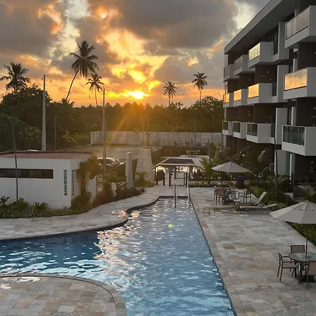 Flat em Muro Alto Porto de Galinhas com Piscina-3